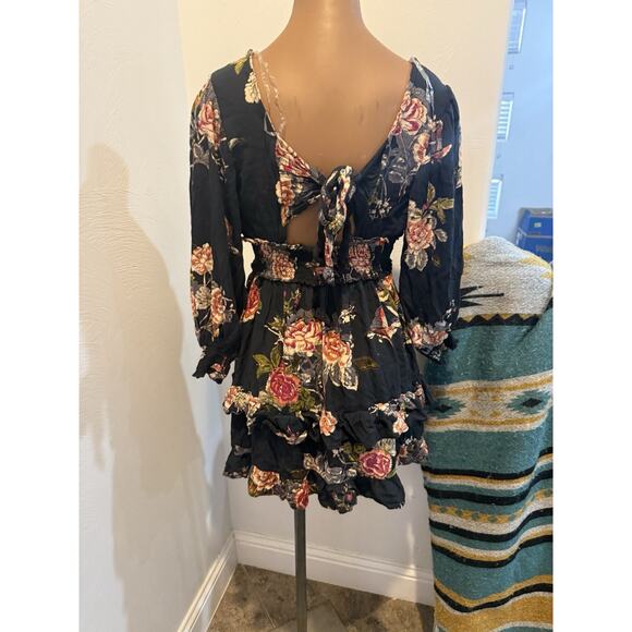 Women’s Angie black Floral Mini Dress Share Open Back Tie Small - Picture 5 of 16
